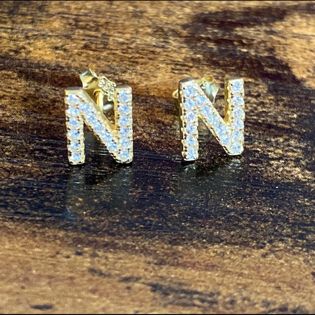 Initial Stud Earrings - N